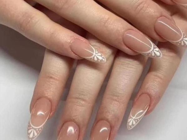 Colney Nails